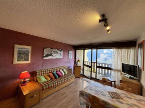 Studio cabine pour 4 personnes à 250m des pistes avec parking, animaux acceptés - FR-1-297-347